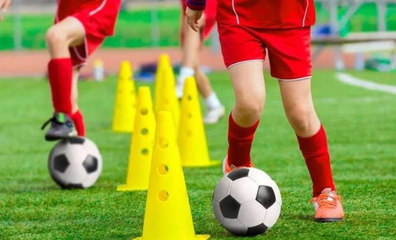 Curso de Entrenadores de Fútbol. - Diario Cambios